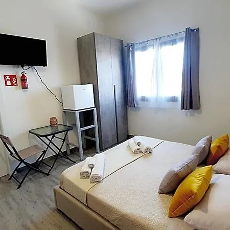 Dea Madre Bed & Breakfast 3*