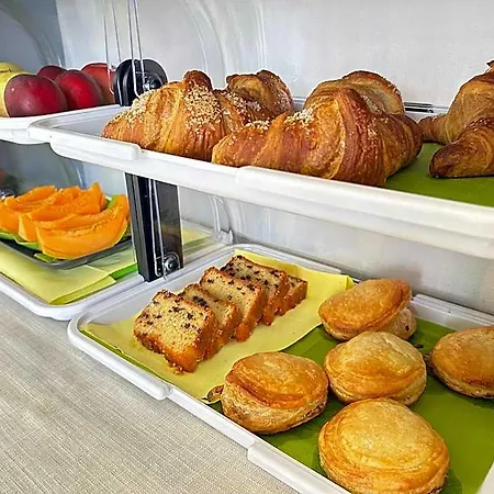 Bed & Breakfast Dea Madre Sarroch